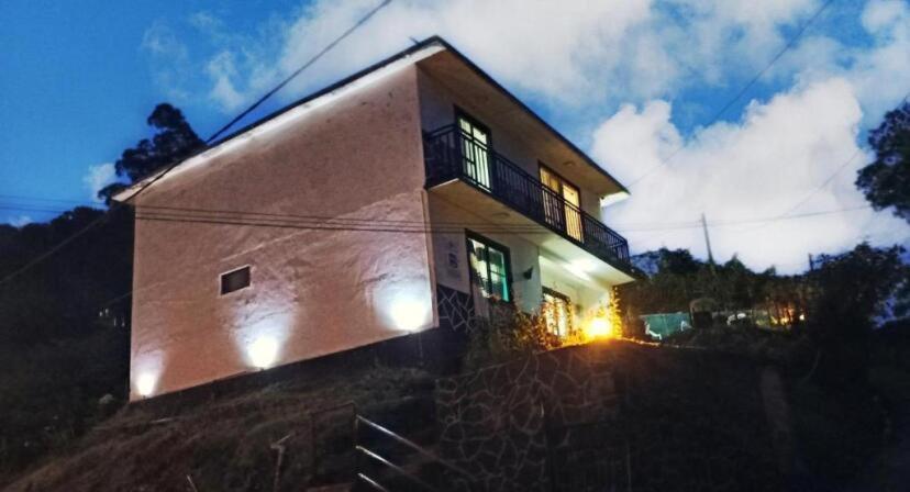 מלון נוארה אליה Elevate 360 Holiday Bungalow מראה חיצוני תמונה